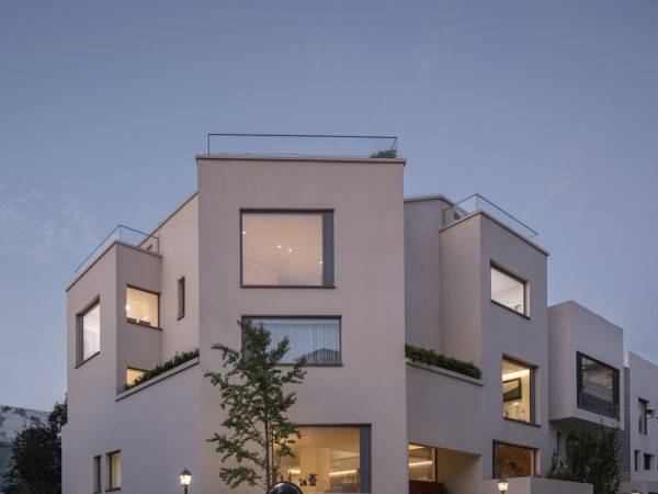 多孔之家 / MAT Office