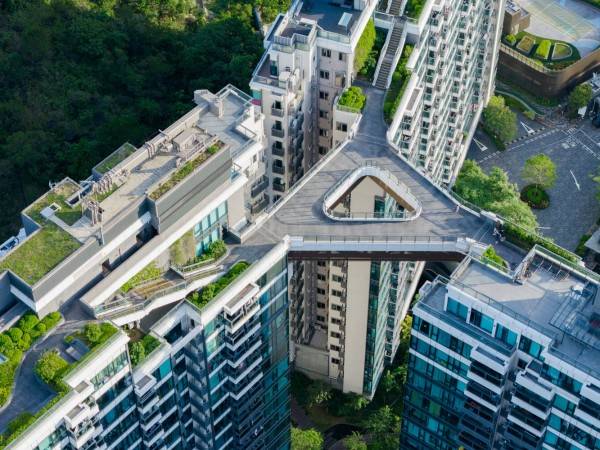 Le Pont 住宅开发项目 / Shma Company Limited