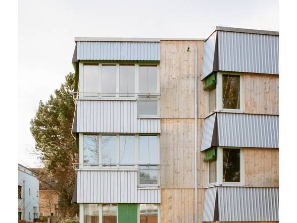 韧性住宅——多代同堂住房 / etal.