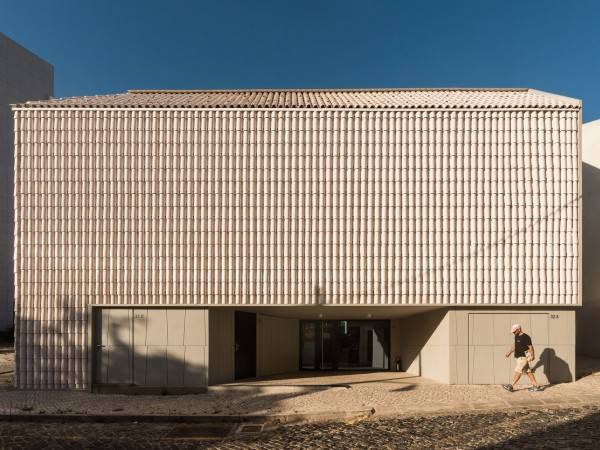 里斯本学生公寓 / andre kong studio + ÔCO