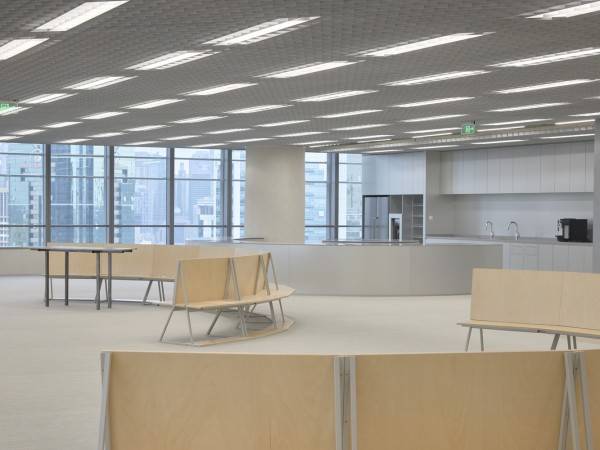 陆家嘴某资产管理公司室内设计 / HCCH合尘建筑