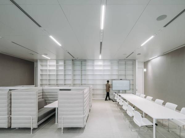 佳士得亚太区新总部 / COLLECTIVE