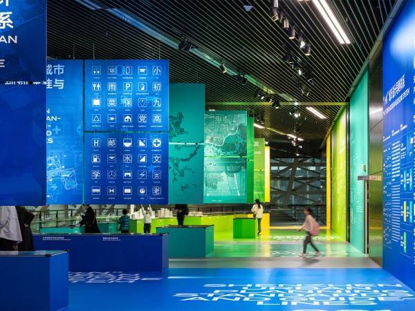 深圳市当代艺术与城市规划馆改造升级 / Pills Architects