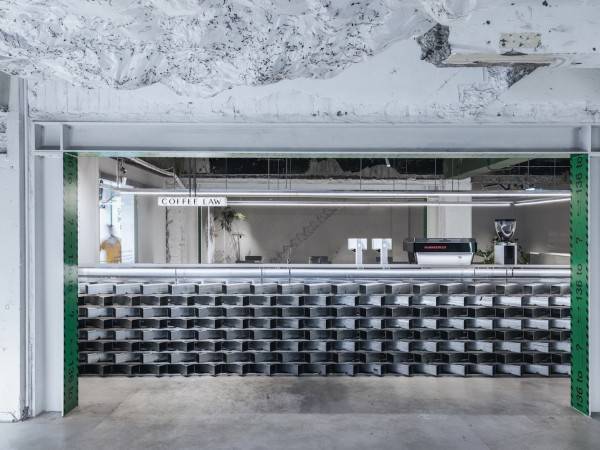 咖啡法则——时光结晶咖啡馆 / CPD interiors