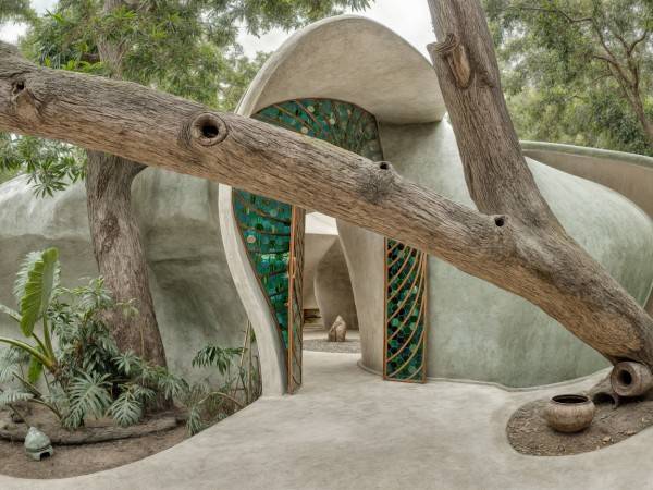 Tarasana 疗养中心 / MA Estudio