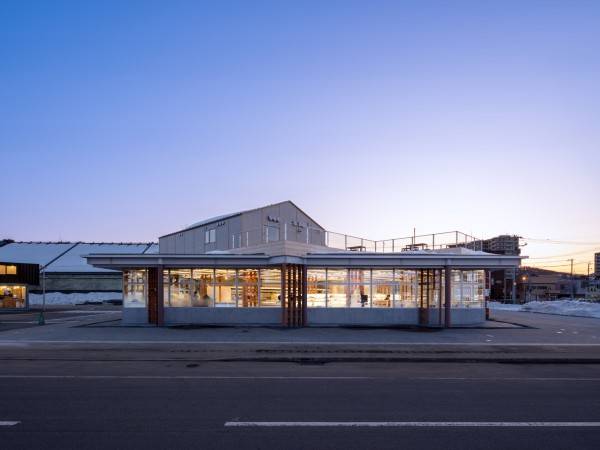 小樽国际信息中心 / waiwai