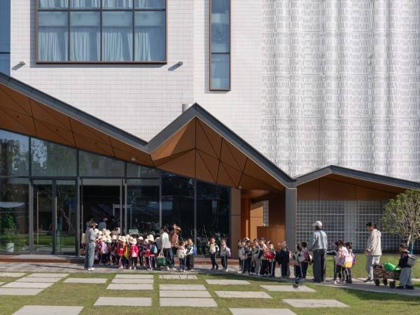 海盐非物质文化遗产馆 / 零壹城市建筑事务所