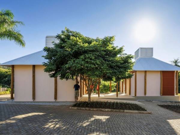 Módulo João de Barro / MACh Arquitetos + BIRI