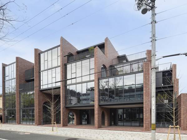 京都艺术大学草书馆 / Takenaka Corporation