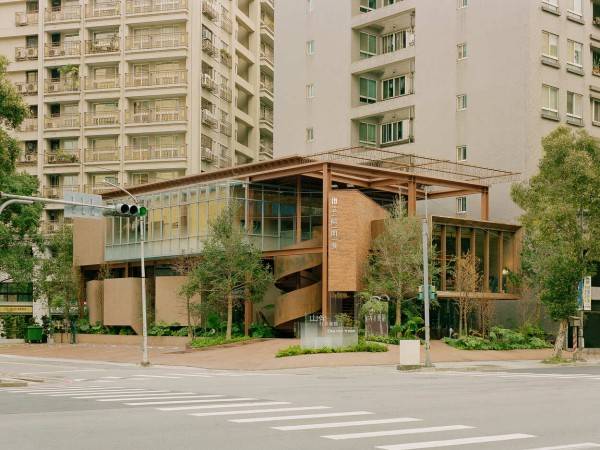 Apricity 开发品牌总部 / Soar Design Studio + Ray Architects