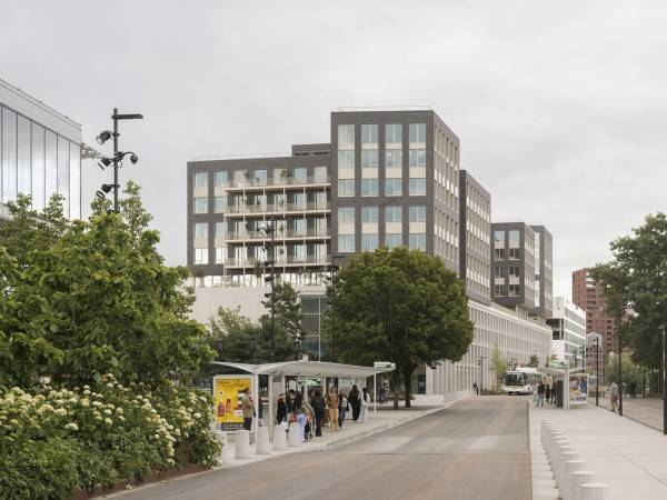 南特联运办公综合体 / DREAM + AIA Life Designers