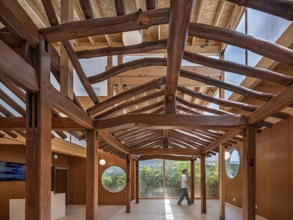 吉瓦大厦 / DRAWING WORKS