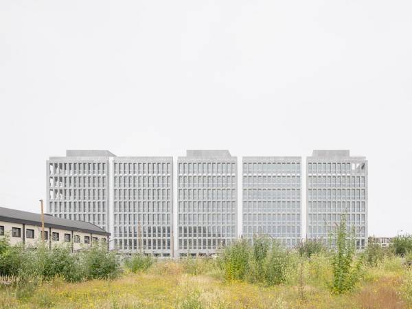 JUMP 大楼 / KAAN Architecten