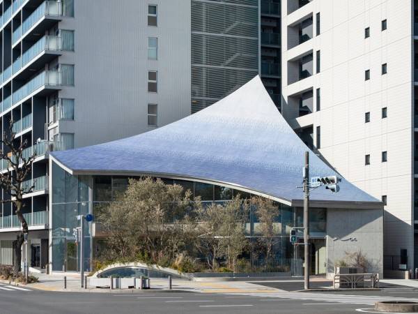 AOI CELESTIE 咖啡烘培坊 / 永山祐子建筑设计事务所