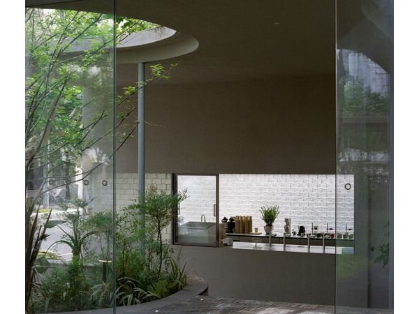 梅园咖啡屋 / Offhand Practice