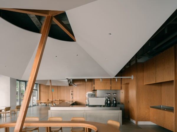 蓝瓶咖啡，西岸梦中心店 / atelier tao+c 西涛设计工作室