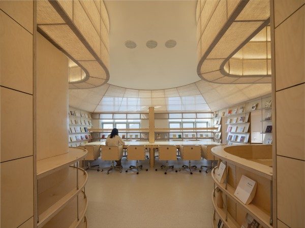 壹心空间自习室 / 多么工作室