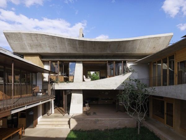 东南村8号住宅 / xiān氙建筑工作室