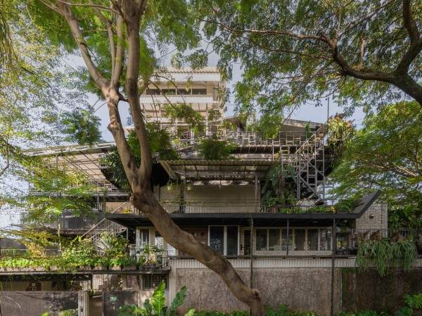 Guha 多功能社区 / Realrich Architecture Workshop