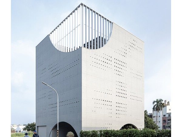 Solar Locus 企业总部 / air matters & 16 arch studio