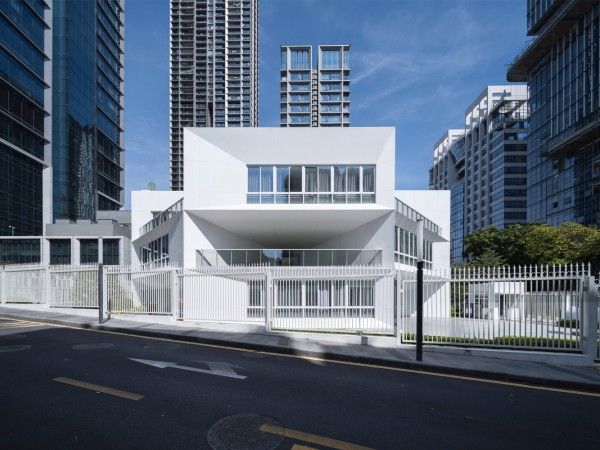 深圳市福田区九曜幼儿园 / 筑博设计