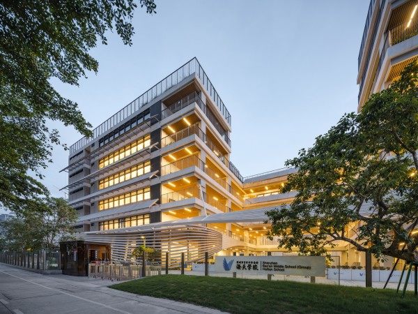 深圳宝中集团海天学校 / 深总院环境院