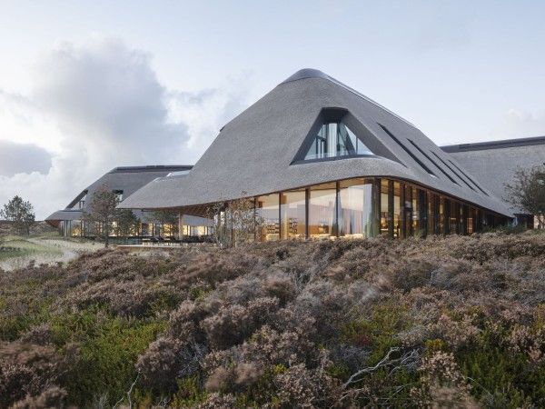 Lanserhof Sylt 健康度假村 / Ingenhoven associates