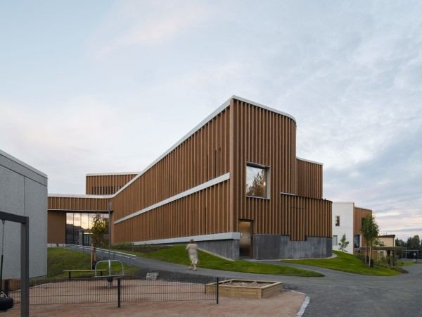 拉普兰中央医院扩建项目 / Verstas Architects