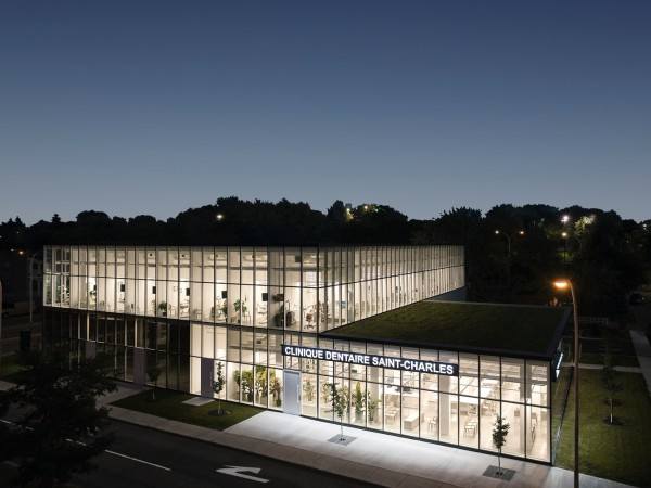 圣查尔斯牙医诊所  / Studio Jean Verville architectes