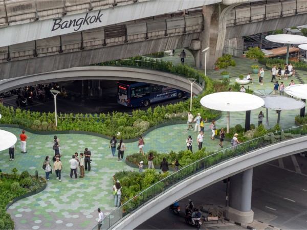 绿色快闪店，跳入绿色宇宙 / Shma Company Limited