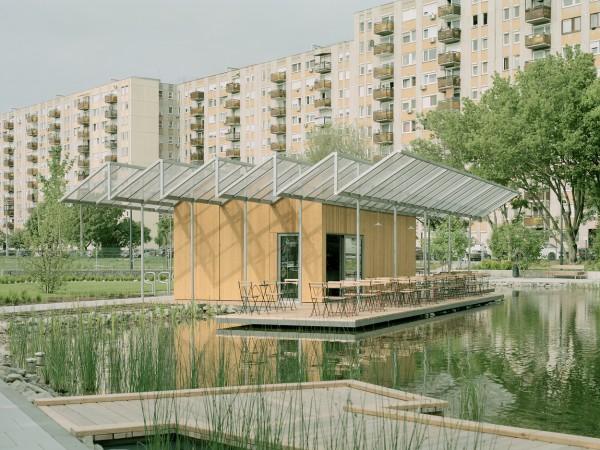 Vizafogo 亭子与生态公园  / Archikon Architects