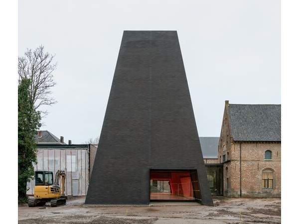 Abby Kortrijk 博物馆 / BAROZZI VEIGA