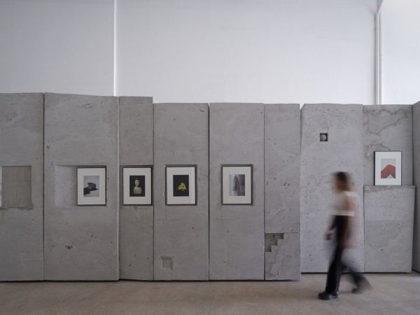 展览“固执己见”  / MATER + Cecilia Szalkowicz