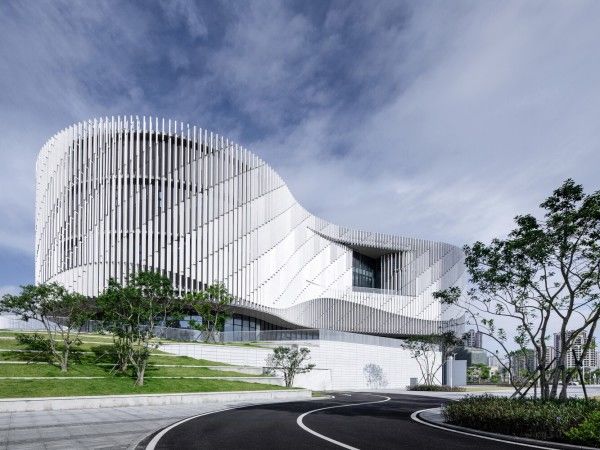 阳江市综合文化中心 / 华南理工大学建筑设计研究院