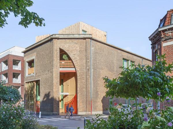 鲁斯音乐学院 / Beal Blanckaert Architectes