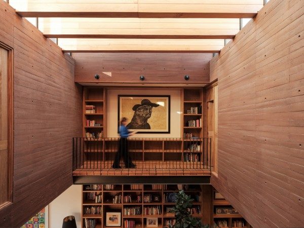 作家之家 / em-estudio