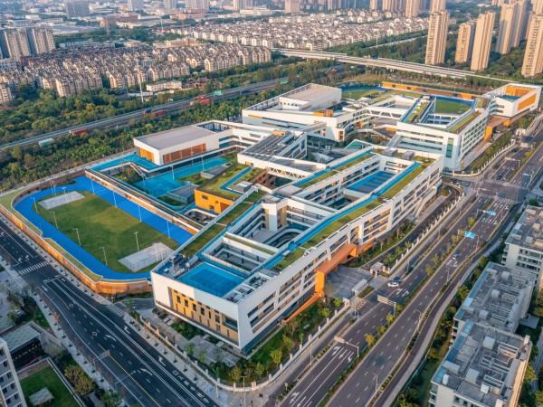 宁波市鄞州区童第周实验学校 / c+d 设计中心