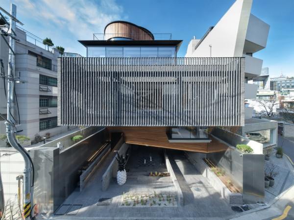 汉南洞 FEZH 文化空间 / Itm Yooehwa Architects