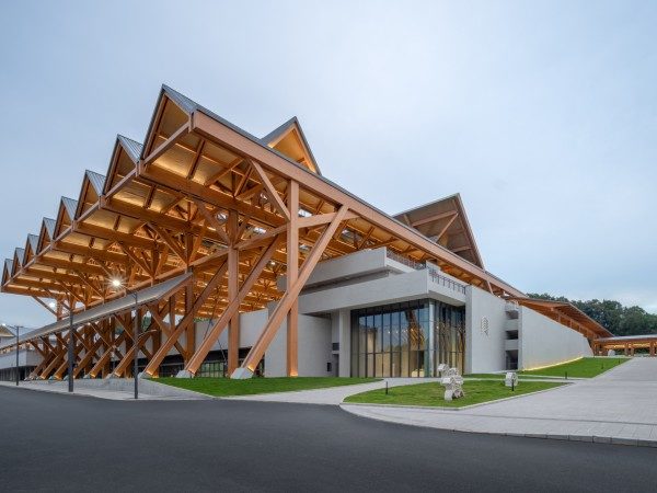 深圳光明国际马术中心 / 汤桦建筑设计事务所