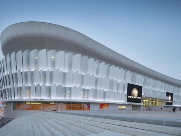 巴黎拉德芳斯体育场 / 2P Architectes & Associés