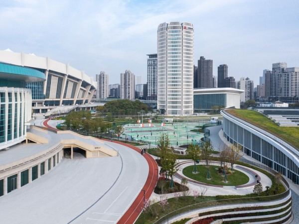 徐家汇体育公园 / HPP Architects