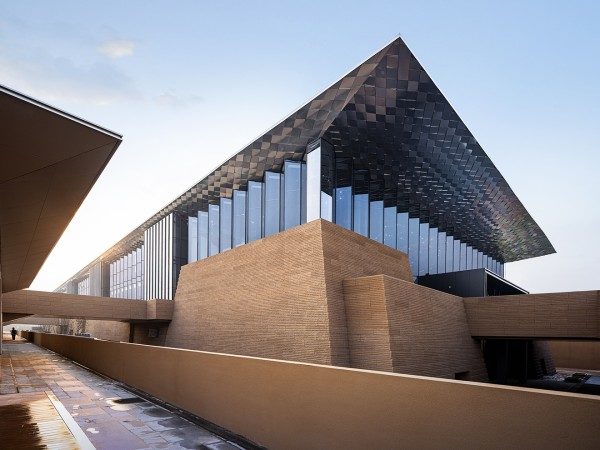 陕西文化艺术博物院一期 / 同济院麟和建筑工作室