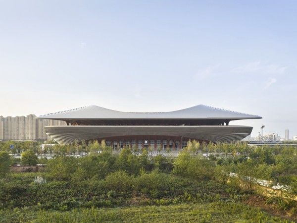 西安国际足球中心 / 扎哈·哈迪德建筑事务所 + iDEA + AISA