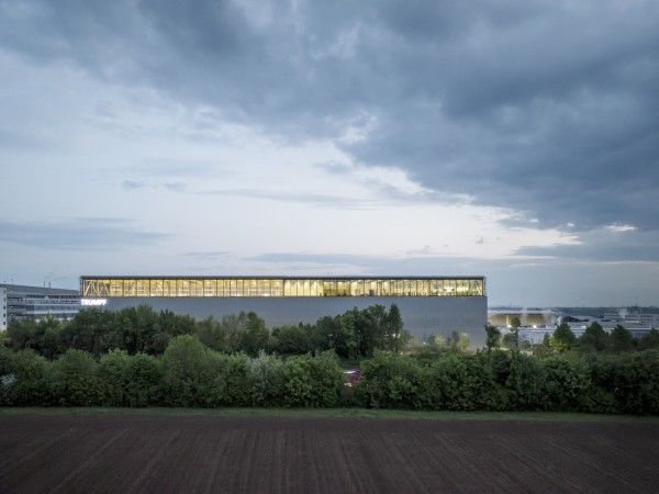 空中健身，通快集团运动中心 / Barkow Leibinger