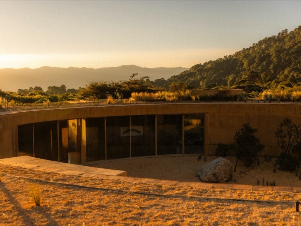 Sundial House