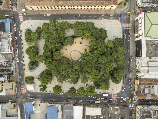 布卡拉曼加百年公园 / TABUÚ + Iván Acevedo Arquitectura