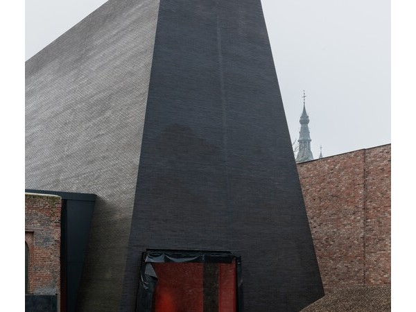 Abby Kortrijk 博物馆 / BAROZZI VEIGA