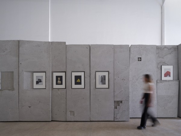 展览“固执己见”  / MATER + Cecilia Szalkowicz