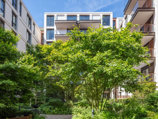 Holland Park Villas